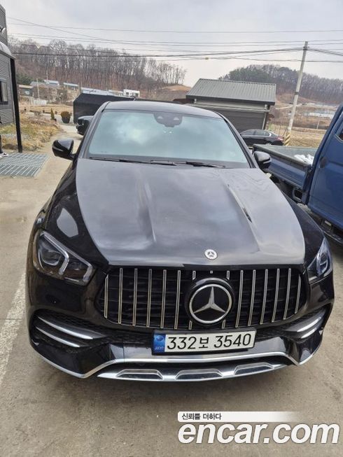 Mercedes-Benz GLE-Class 2021