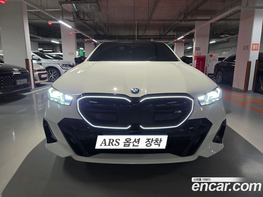 BMW i5 2024