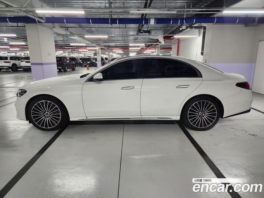 Mercedes-Benz E-Class 2025