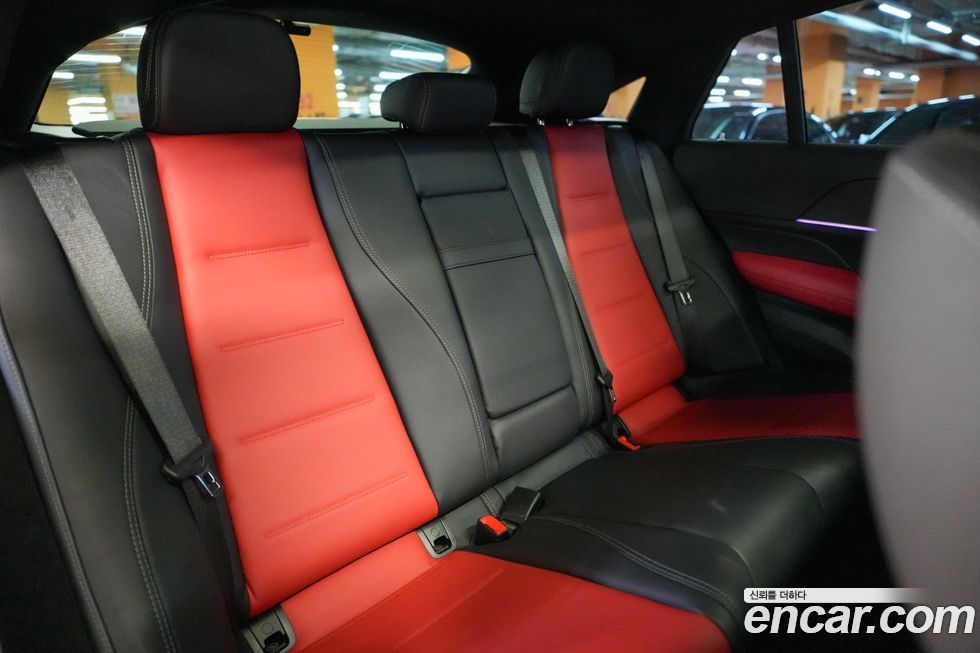 Mercedes-Benz GLE-Class 2025