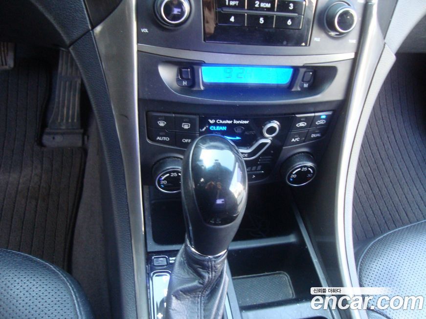 Hyundai Sonata 2012