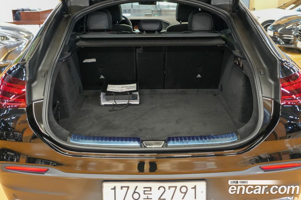 Mercedes-Benz GLE-Class 2025