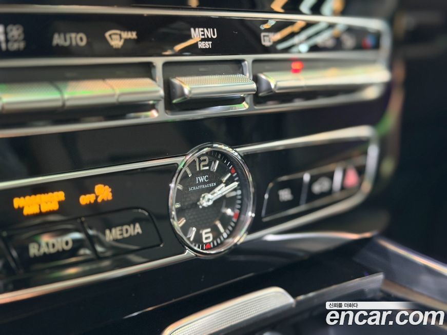 Mercedes-Benz G-Class 2020