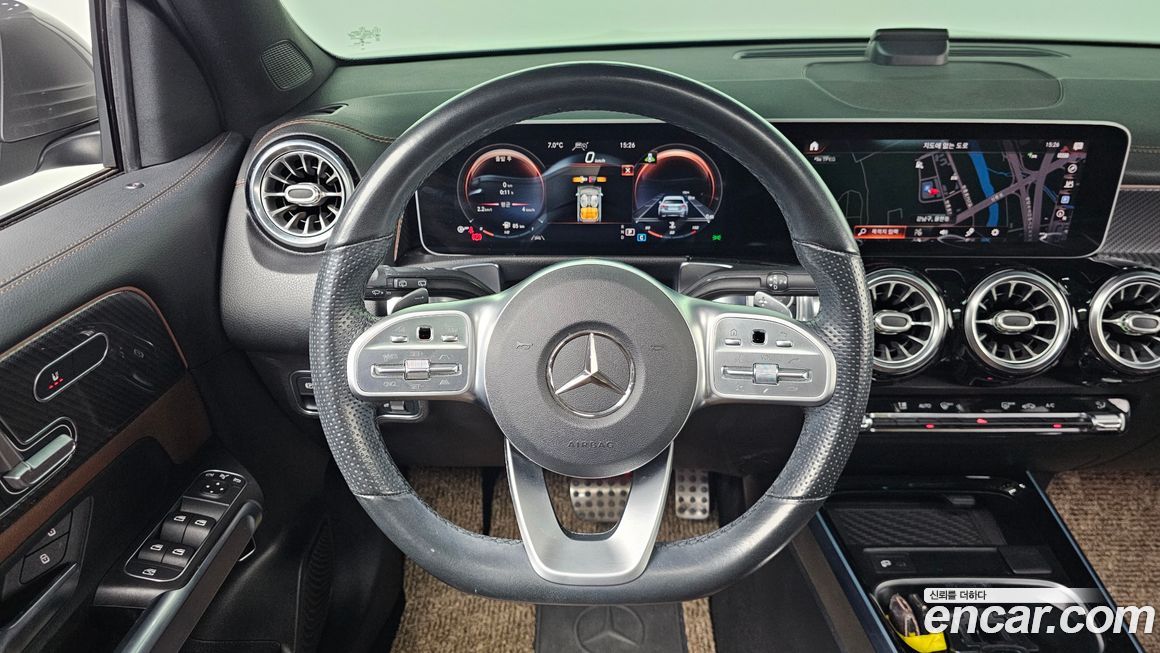 Mercedes-Benz GLB-Class 2020