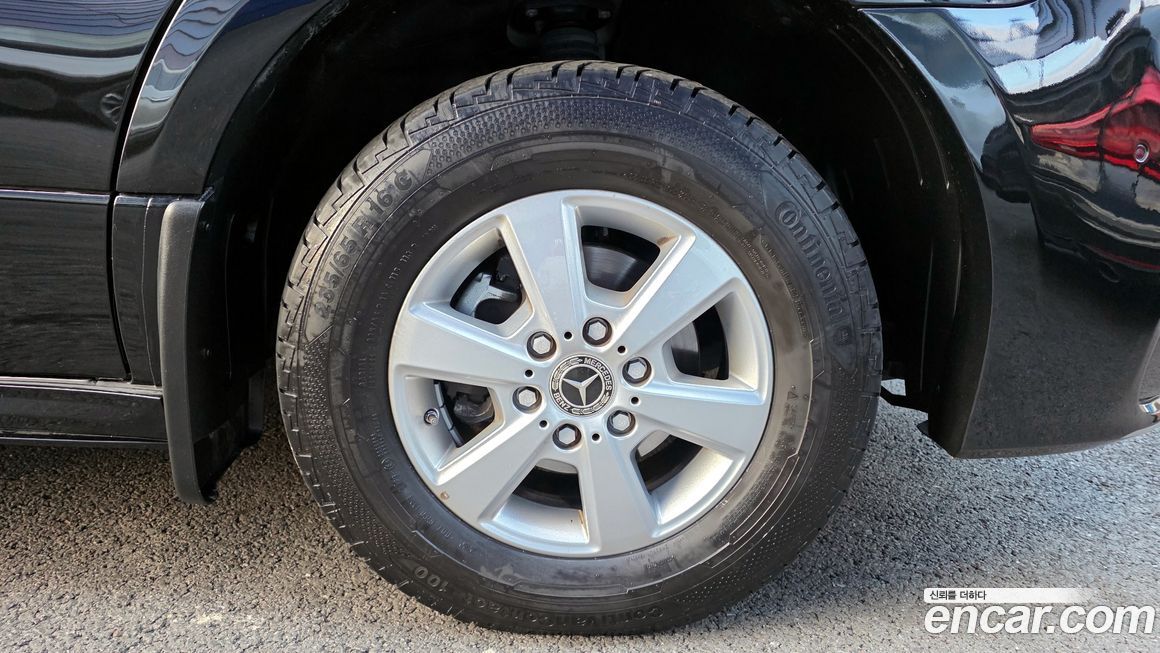 Mercedes-Benz Sprinter 2024