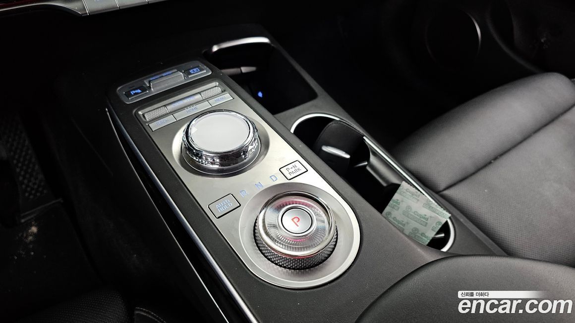 Genesis GV70 2021