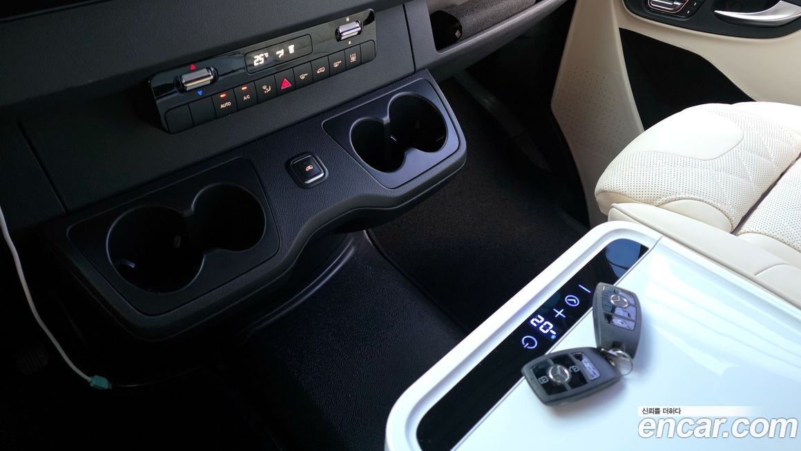 Mercedes-Benz Sprinter 2024