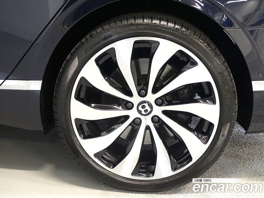 Bentley Flying Spur 2023