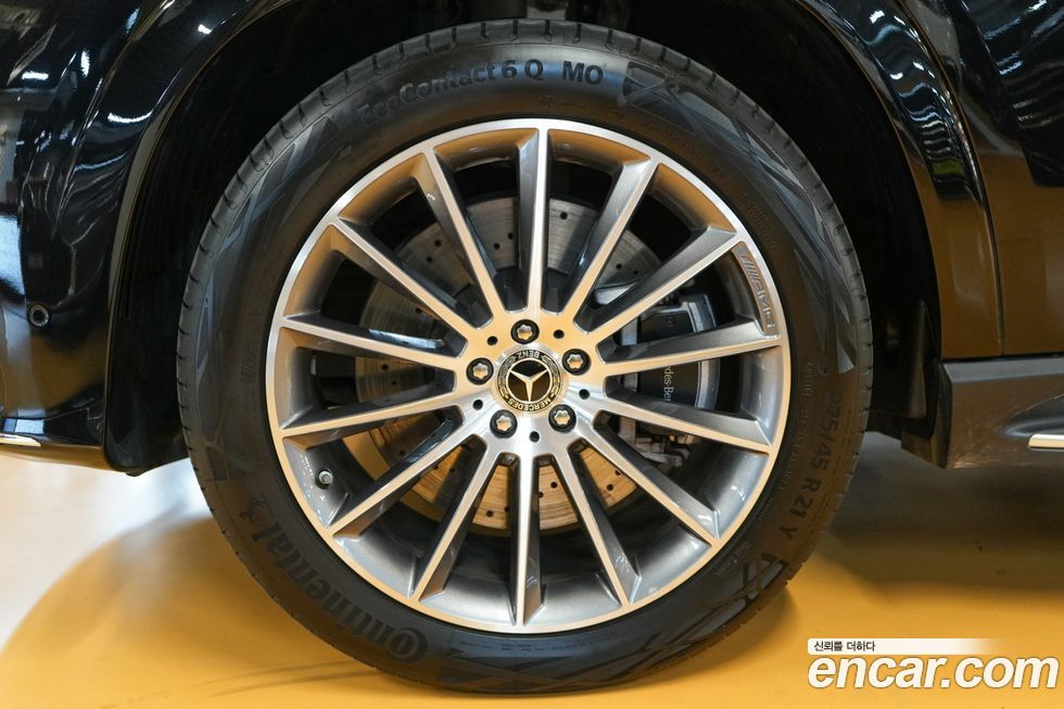 Mercedes-Benz GLE-Class 2025