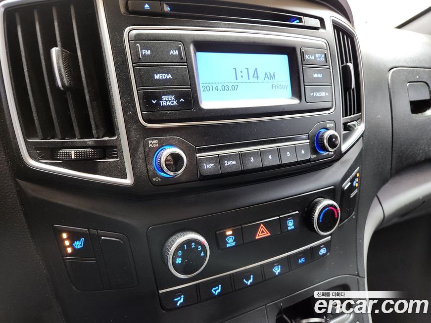Hyundai Starex 2016