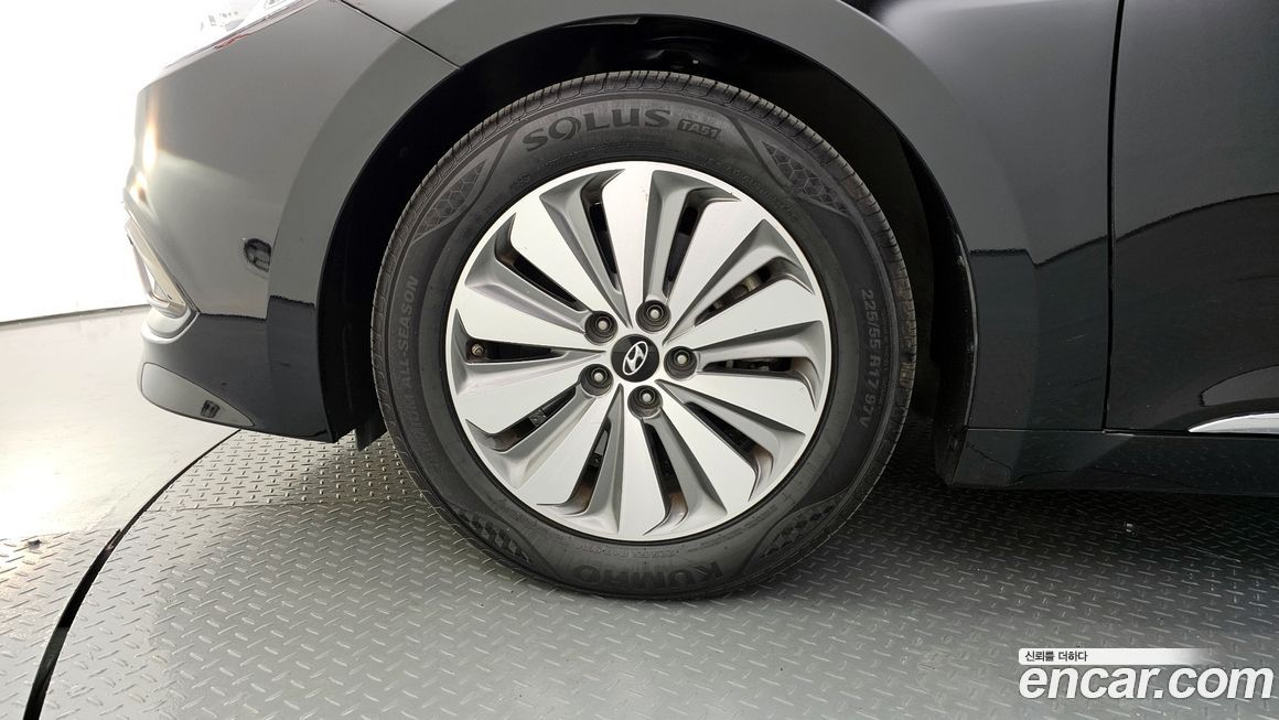 Hyundai Grandeur 2015