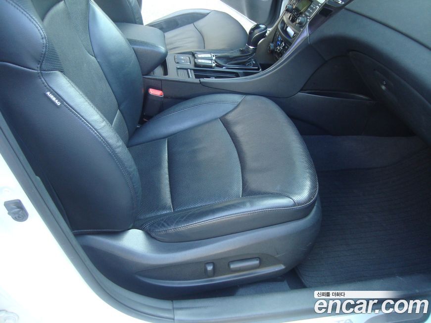 Hyundai Sonata 2012