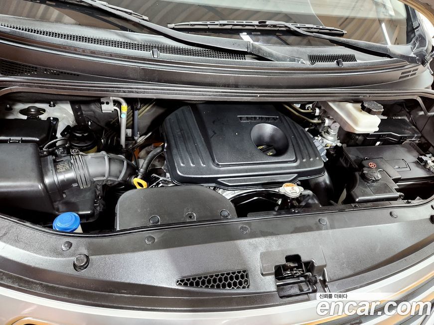 Hyundai Starex 2016