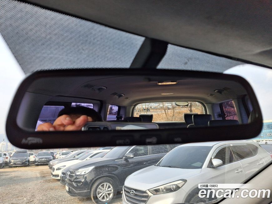 Hyundai Starex 2015