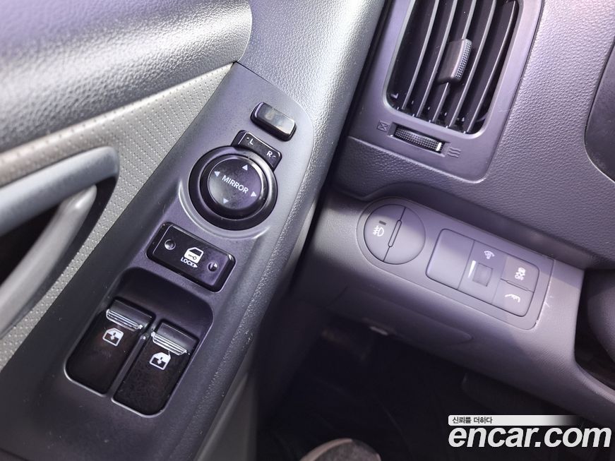 Hyundai Starex 2015
