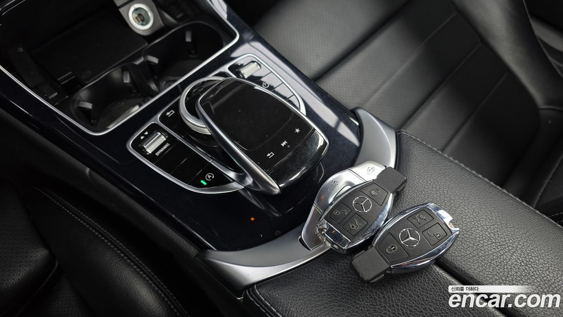 Mercedes-Benz C-Class 2017