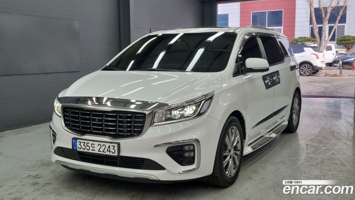 Kia Canival 2019