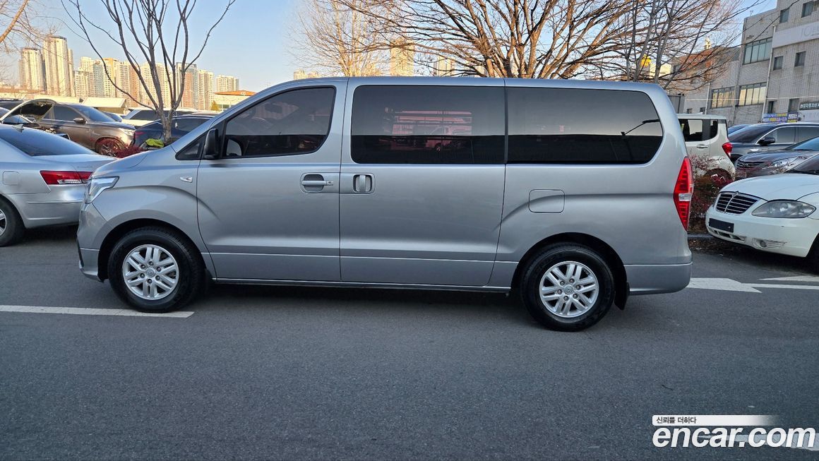 Hyundai Starex 2020