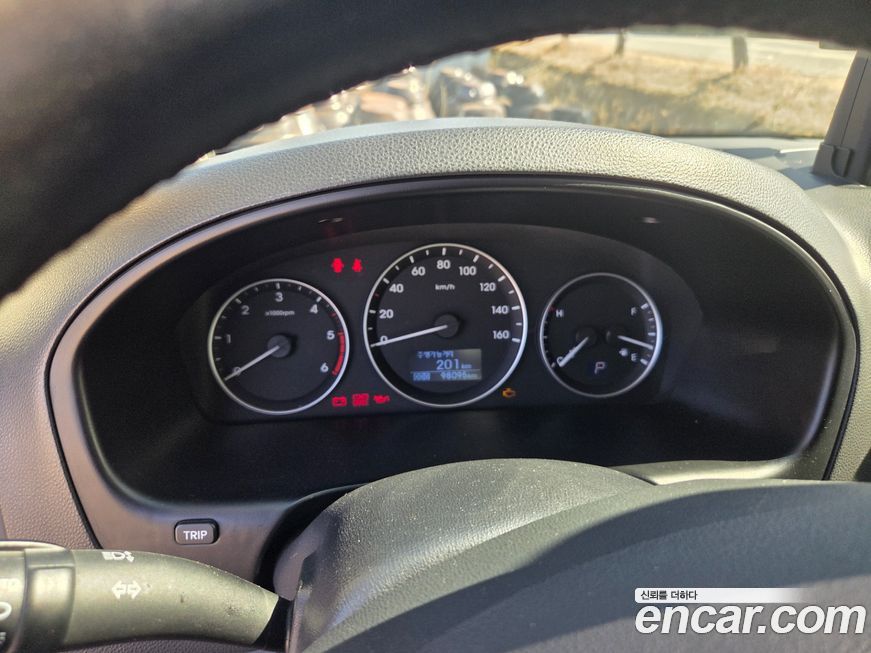 Hyundai Starex 2016
