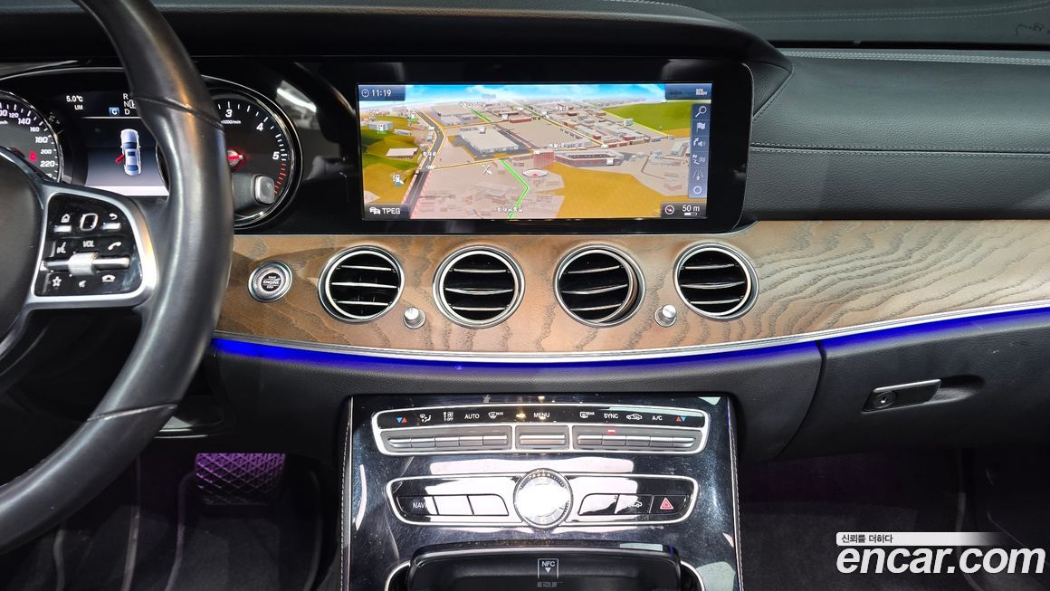 Mercedes-Benz E-Class 2019