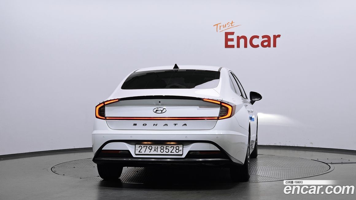 Hyundai Sonata 2022
