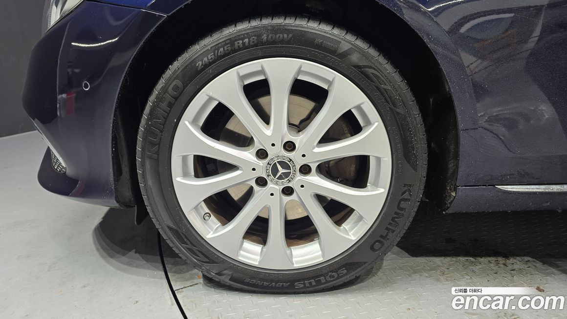 Mercedes-Benz E-Class 2019