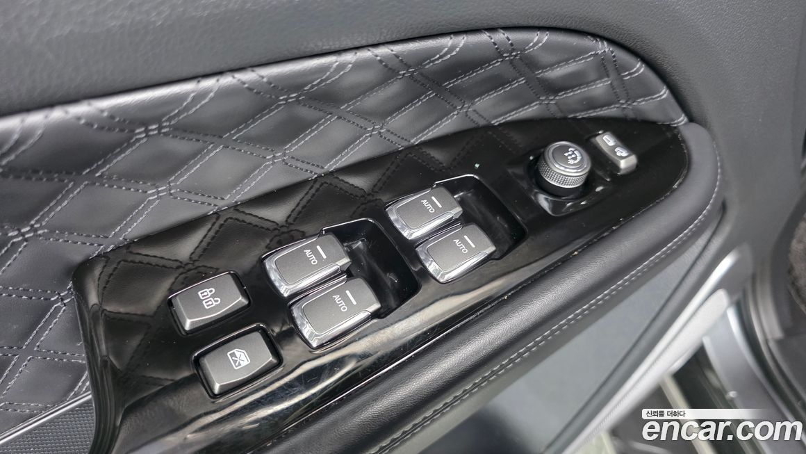 KG_Mobility_Ssangyong Rexton 2021