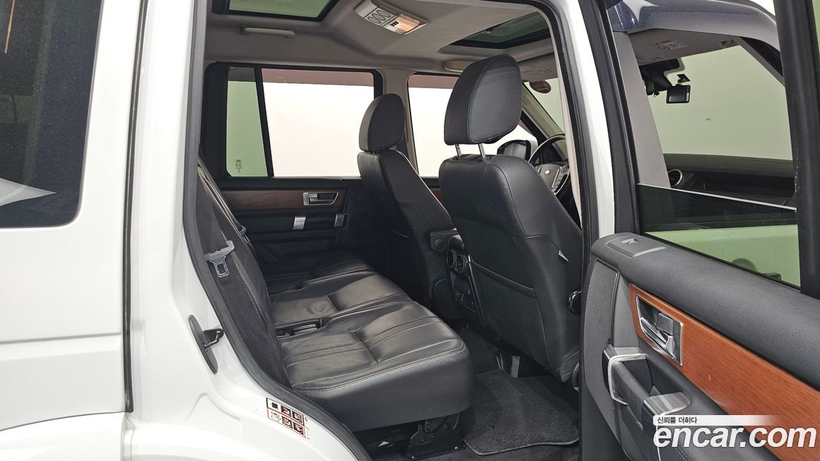 Land Rover Discovery 2016
