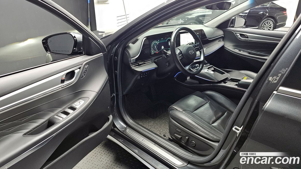 Hyundai Grandeur 2021