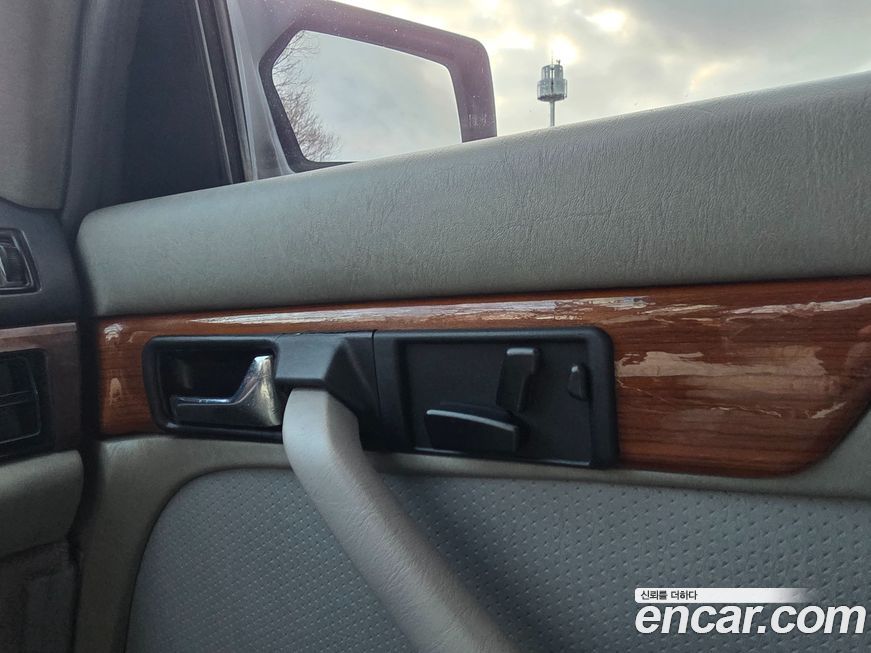 Mercedes-Benz SEL/SEC 2001