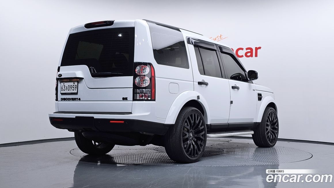 Land Rover Discovery 2016