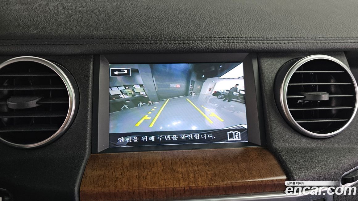 Land Rover Discovery 2016