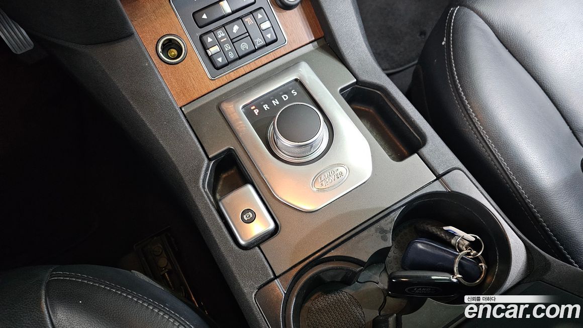 Land Rover Discovery 2016