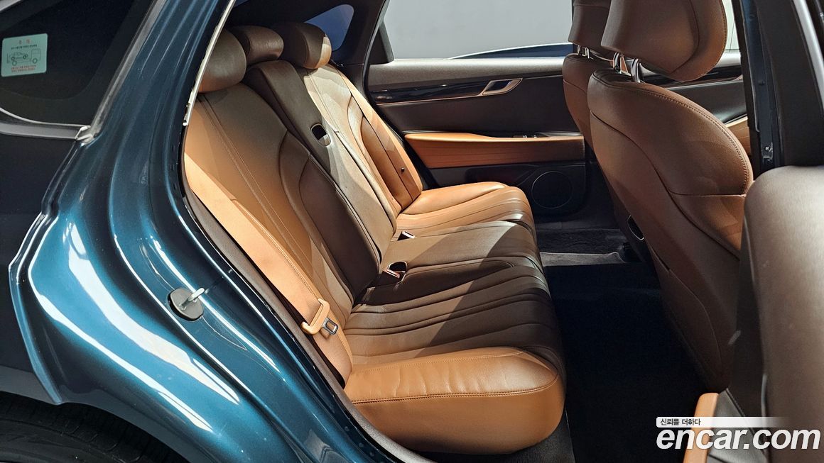 Genesis G80 2021