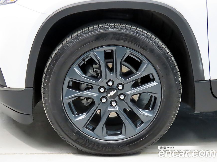 ChevroletGMDaewoo Traverse 2021