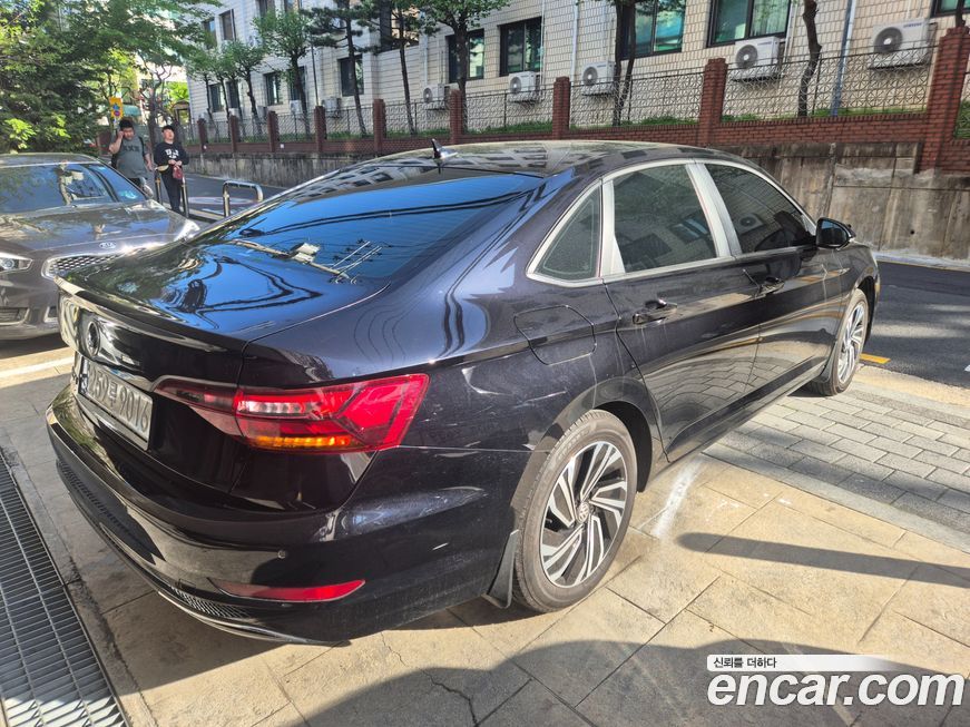 Volkswagen Jetta 2021