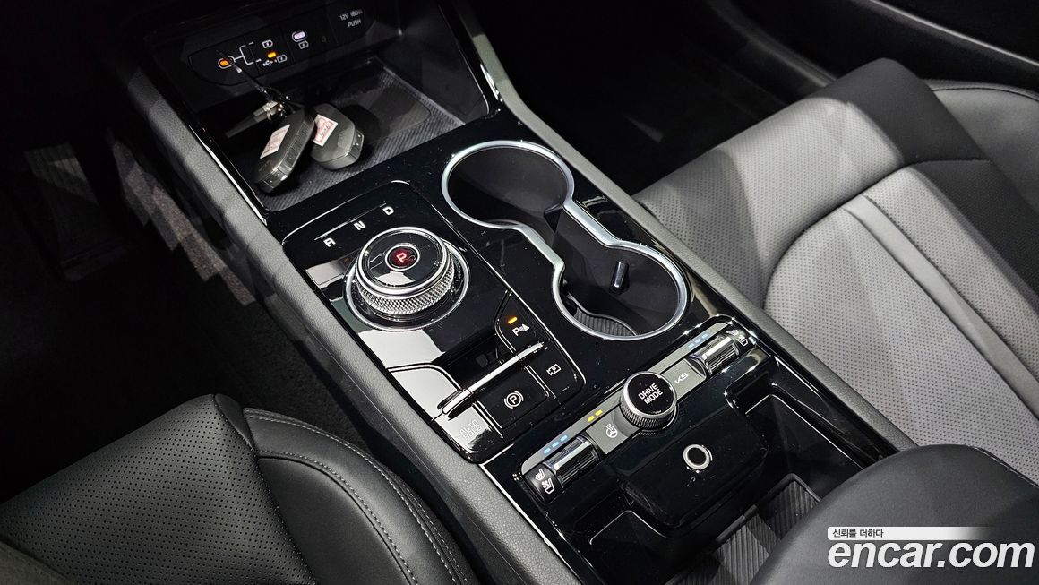 Kia K5 2025