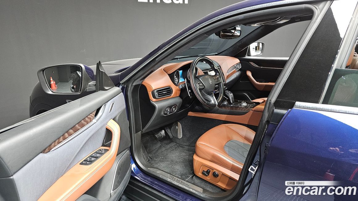 Maserati Levante 2020