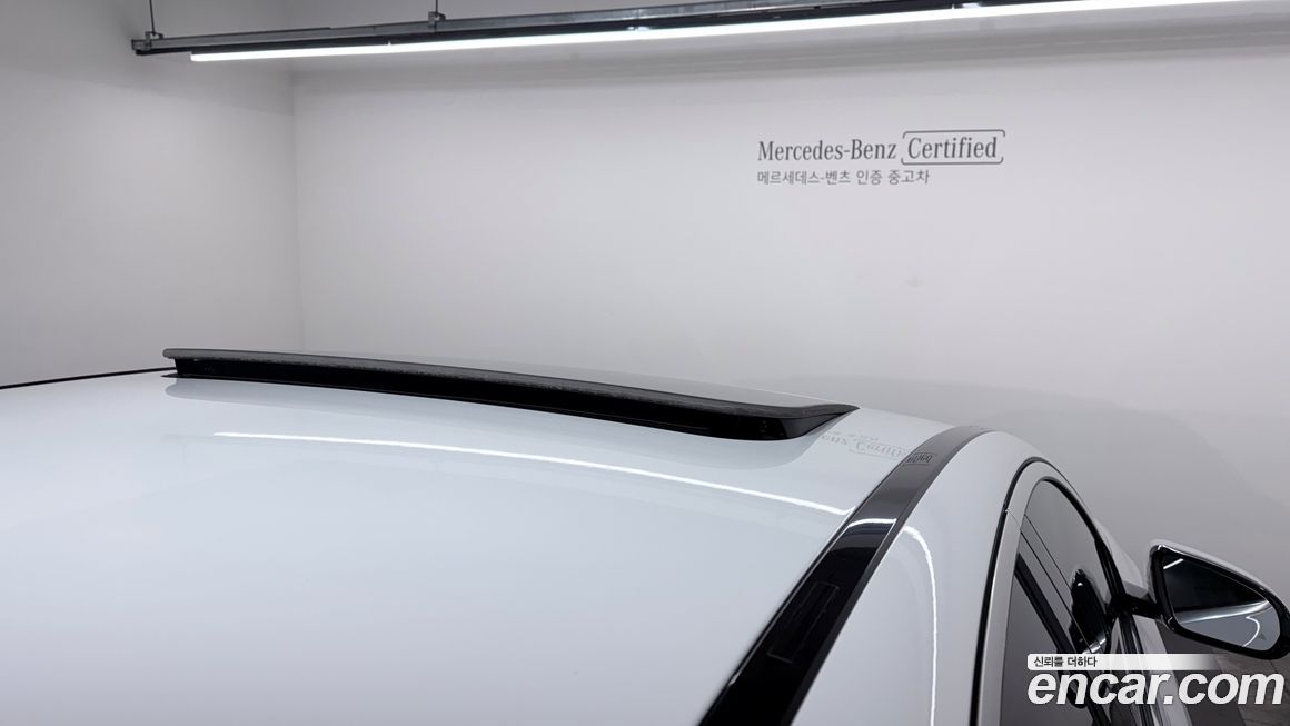 Mercedes-Benz E-Class 2023