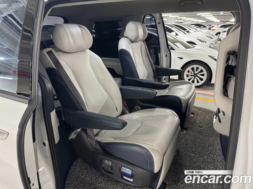 Kia Canival 2024