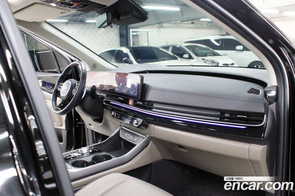 Kia Canival 2024