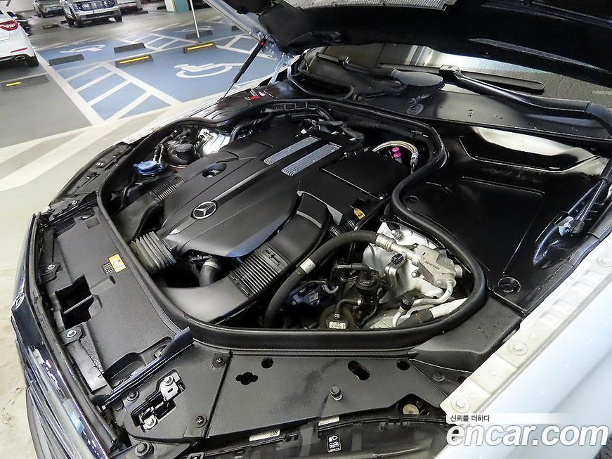 Mercedes-Benz S-Class 2020