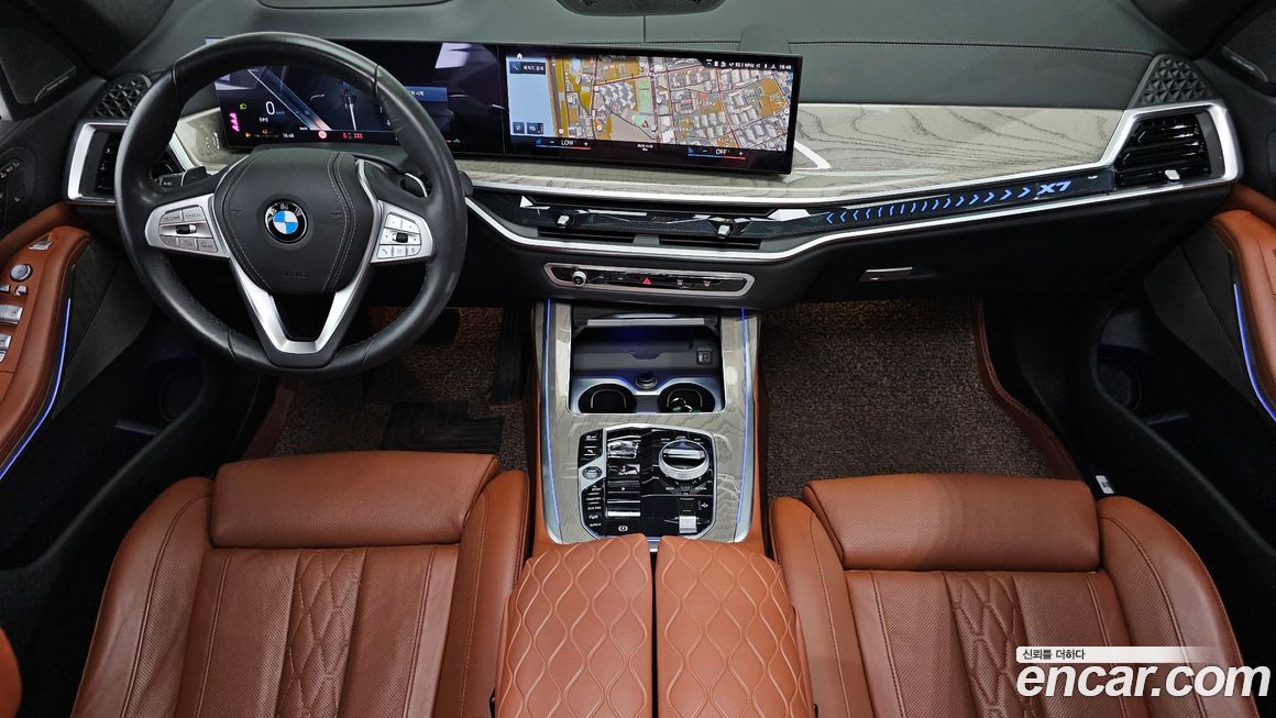 BMW X7 2023