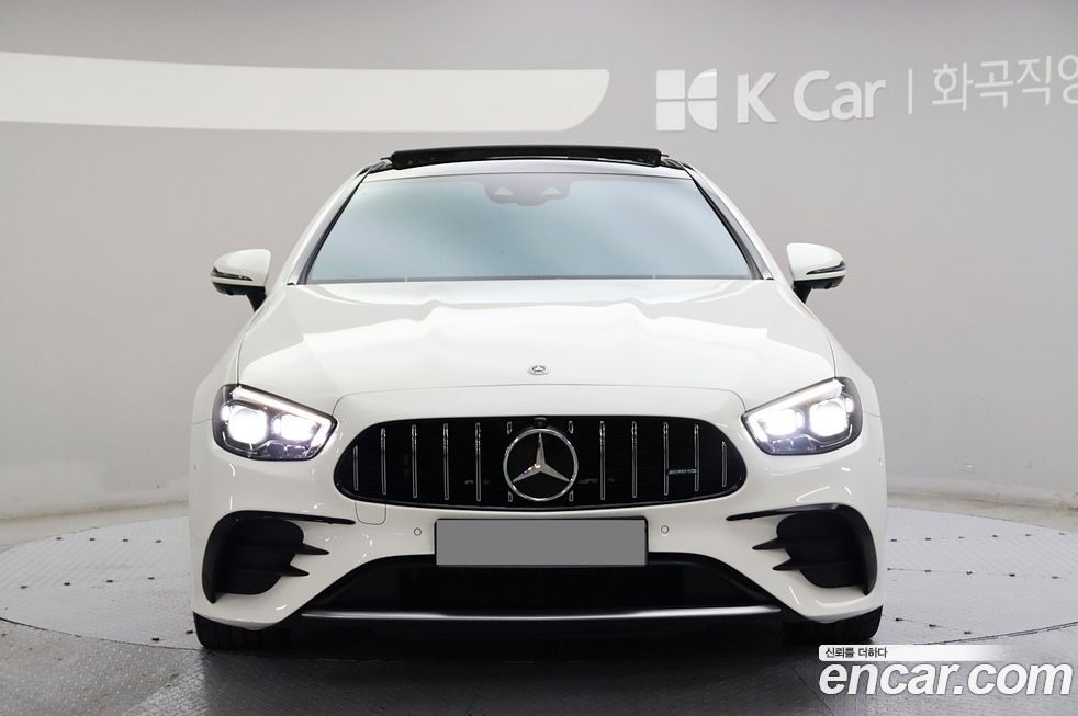 Mercedes-Benz E-Class 2021