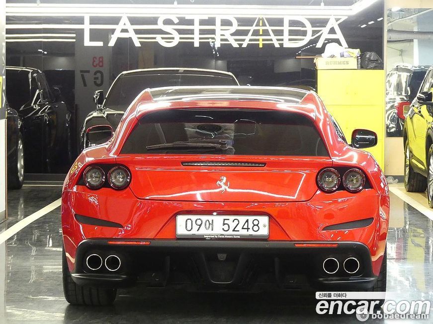 Ferrari GTC4 Lusso 2018