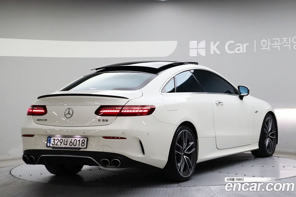 Mercedes-Benz E-Class 2021