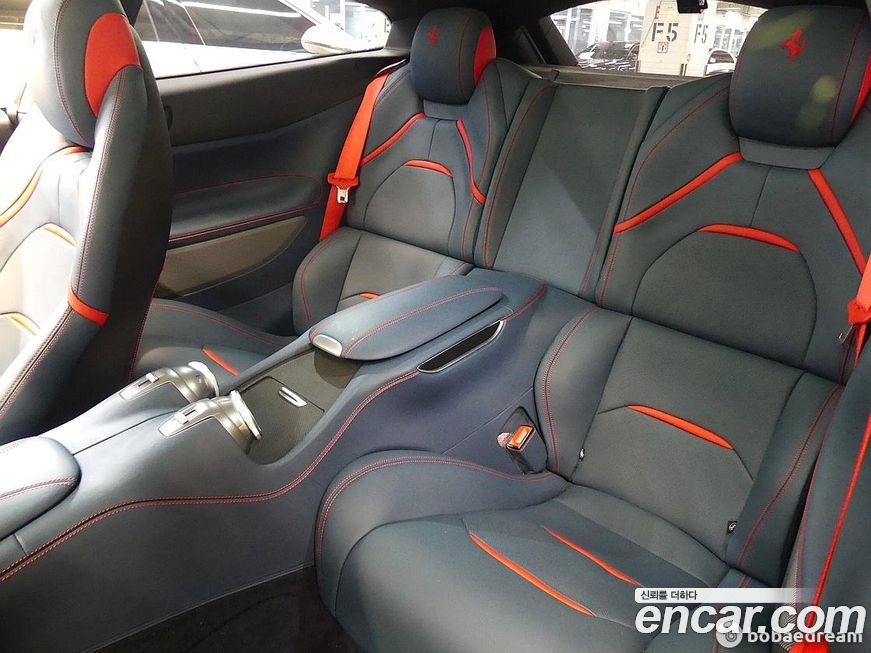Ferrari GTC4 Lusso 2018