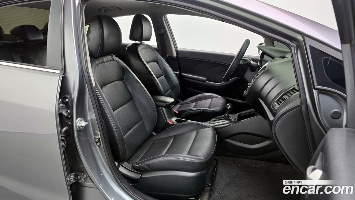 Kia K3 2015