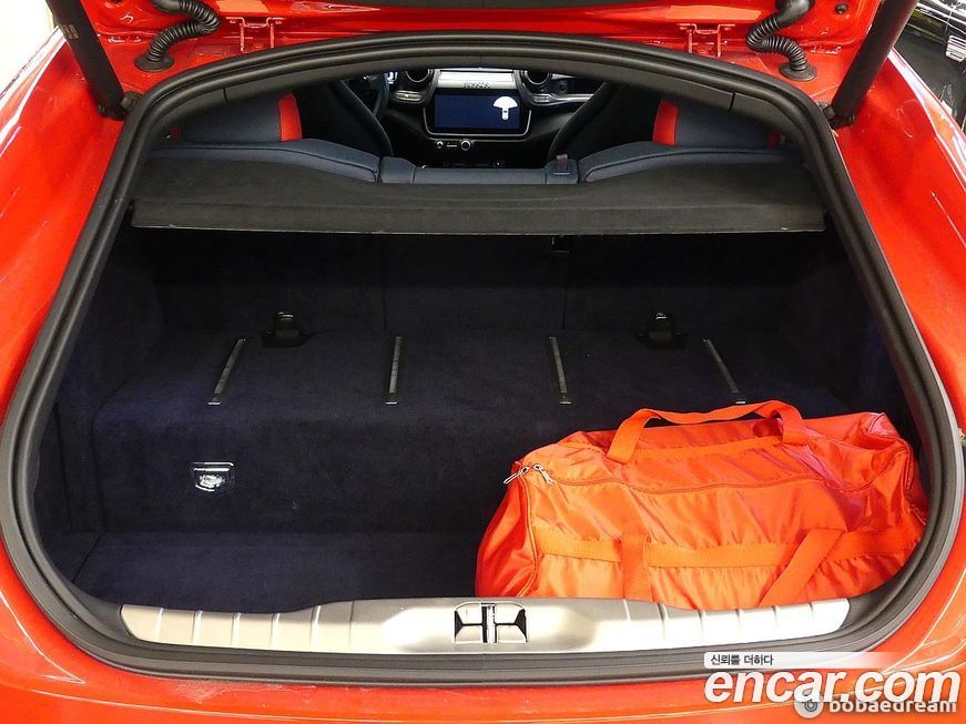 Ferrari GTC4 Lusso 2018