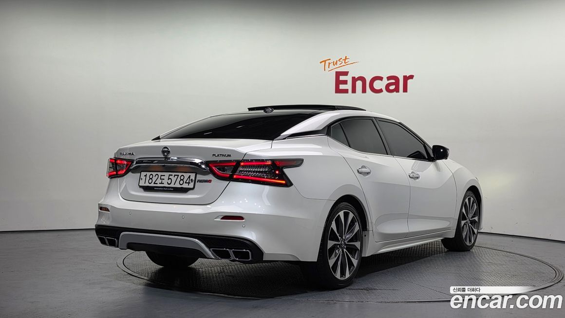 Nissan Maxima 2019